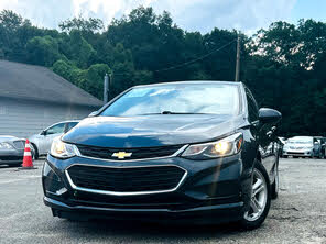 Chevrolet Cruze LT Hatchback FWD