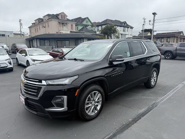 2023 Chevrolet Traverse LT Cloth AWD
