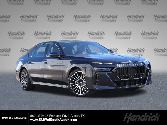 2025 BMW 7 Series 740i RWD