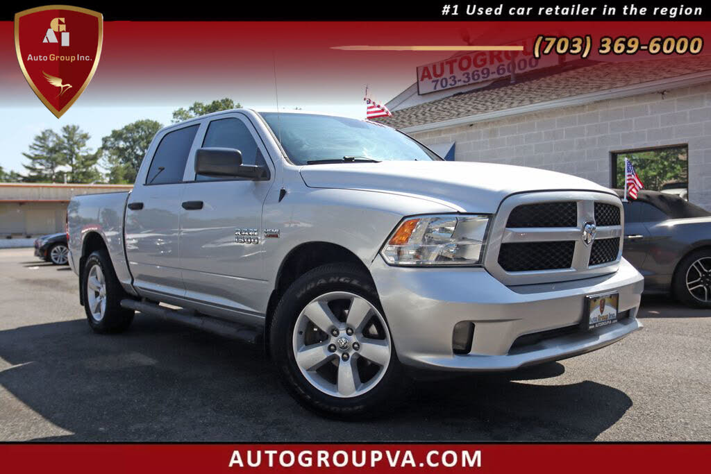 2016 RAM 1500 Express Crew Cab 4WD