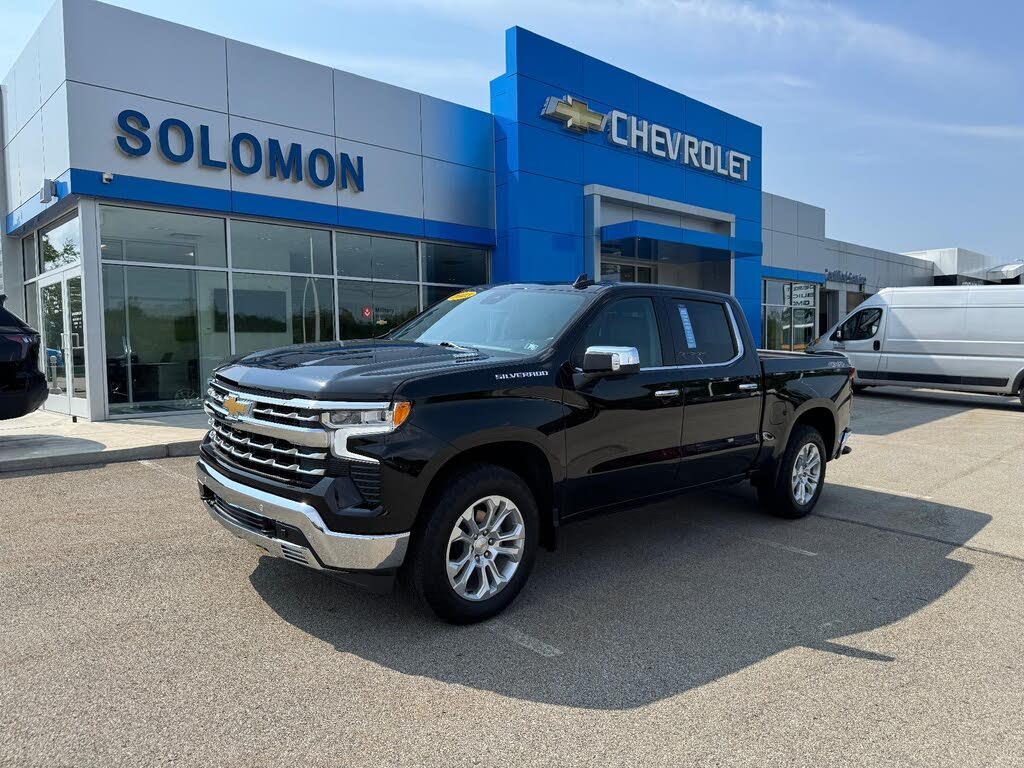 2023 Chevrolet Silverado 1500 LTZ Crew Cab 4WD