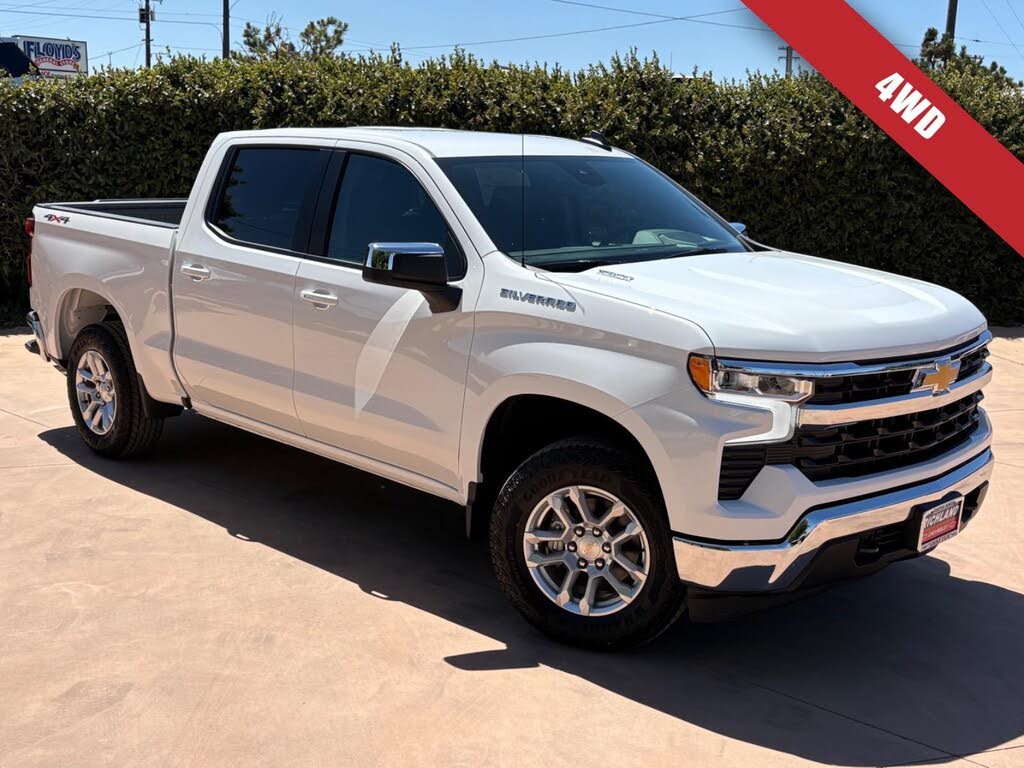 2025 Chevrolet Silverado 1500 LT Crew Cab 4WD