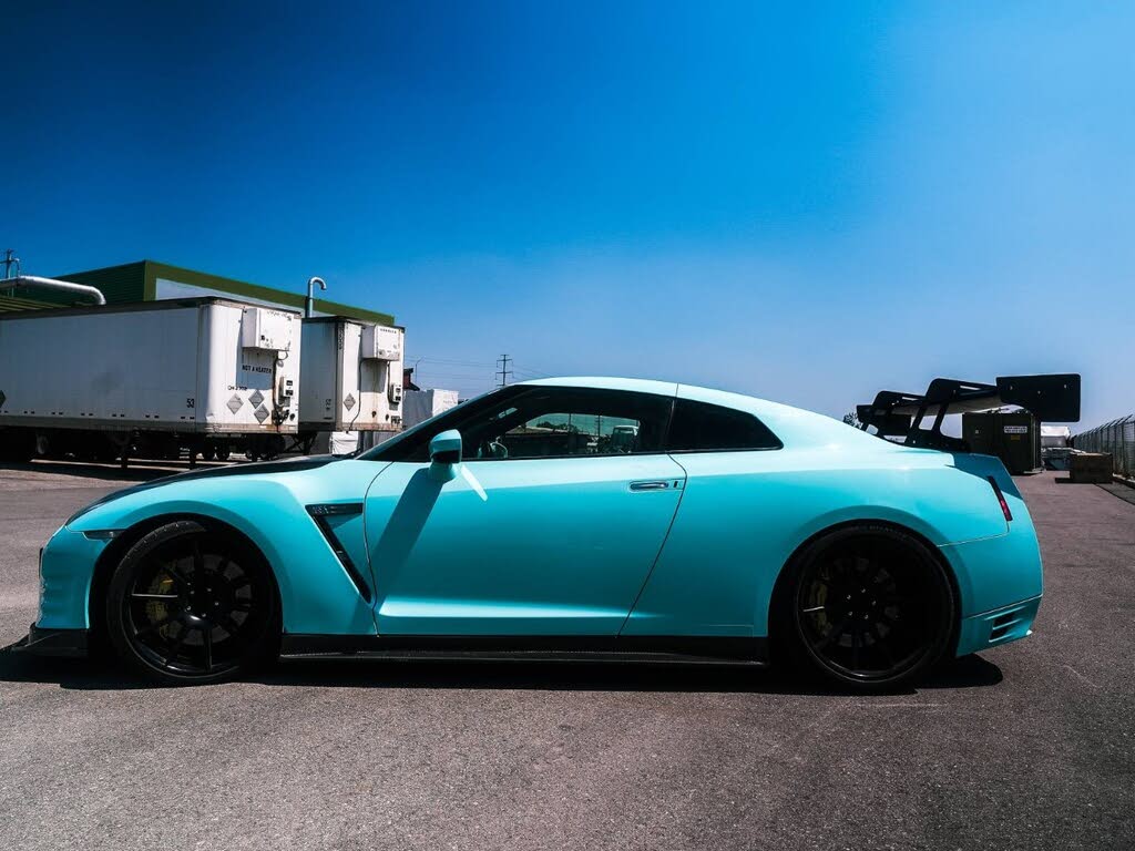 2014 Nissan GT-R Premium