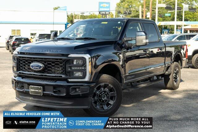 2023 Ford F-250 Super Duty Lariat Crew Cab 4WD
