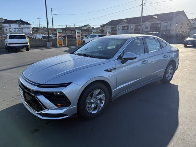 2025 Hyundai Sonata SE FWD