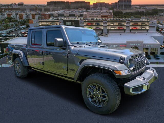 2025 Jeep Gladiator Sport S Crew Cab 4WD