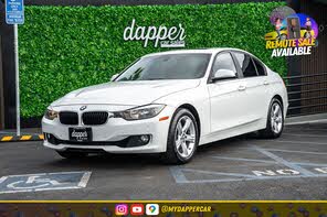 BMW 3 Series 328i Sedan RWD