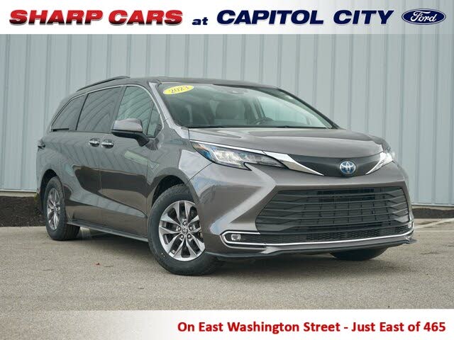 2023 Toyota Sienna XLE 7-Passenger FWD