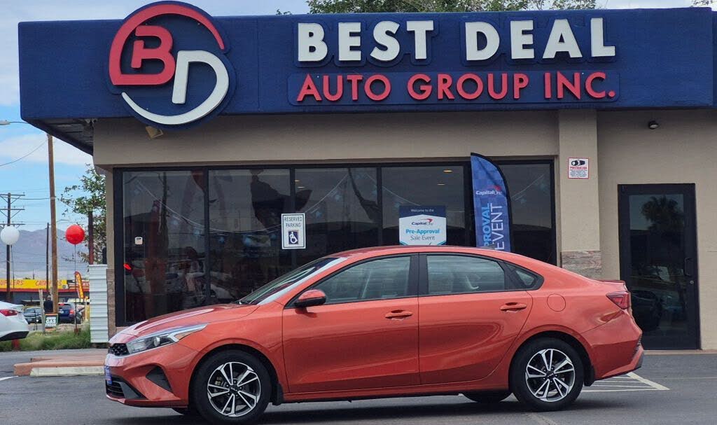 2023 Kia Forte LXS FWD