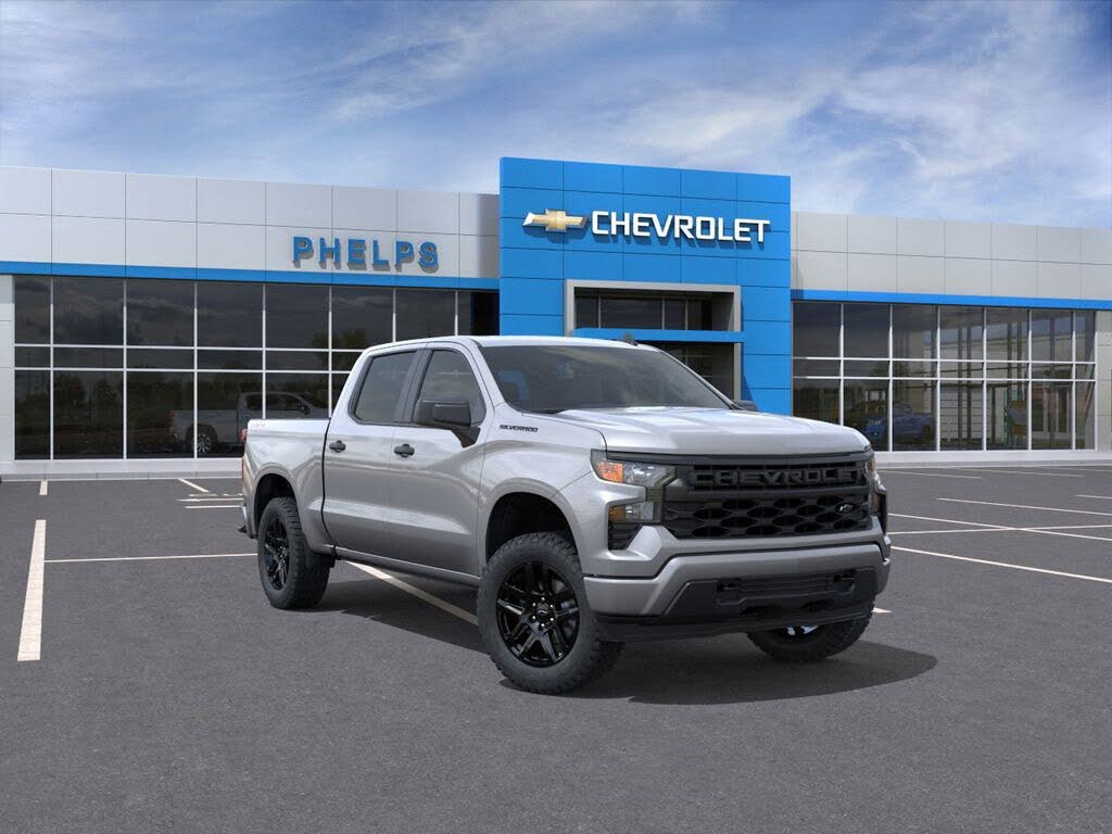 2026 Chevrolet Silverado 1500 Custom Crew Cab 4WD