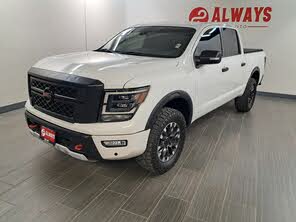 Nissan Titan PRO-4X Crew Cab 4WD