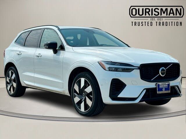 2025 Volvo XC60 Recharge T8 Ultra Dark Theme eAWD