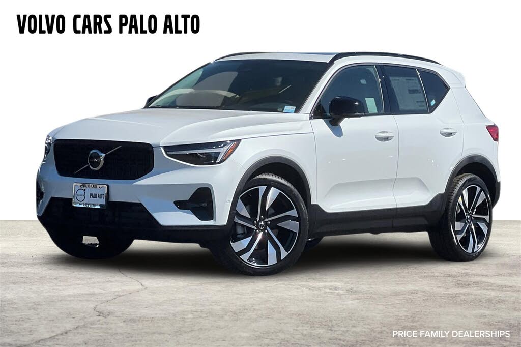 2026 Volvo XC40 B5 Ultra AWD