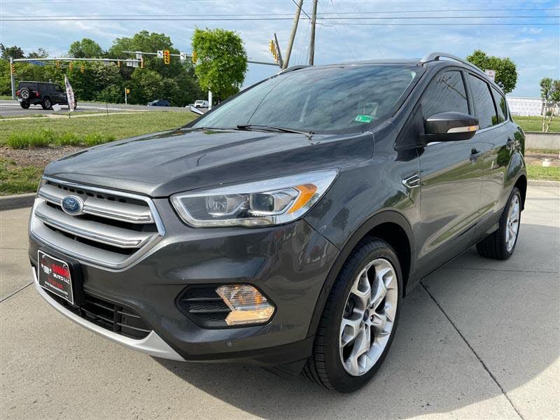 2017 Ford Escape Titanium FWD