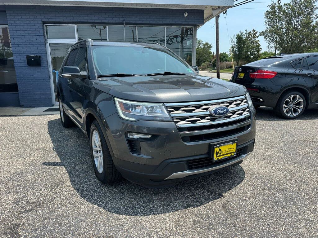 2018 Ford Explorer XLT AWD