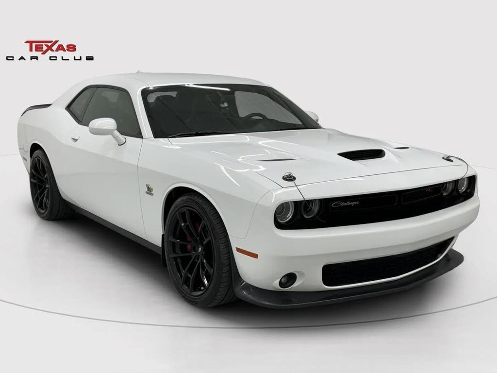2019 Dodge Challenger R/T Scat Pack RWD