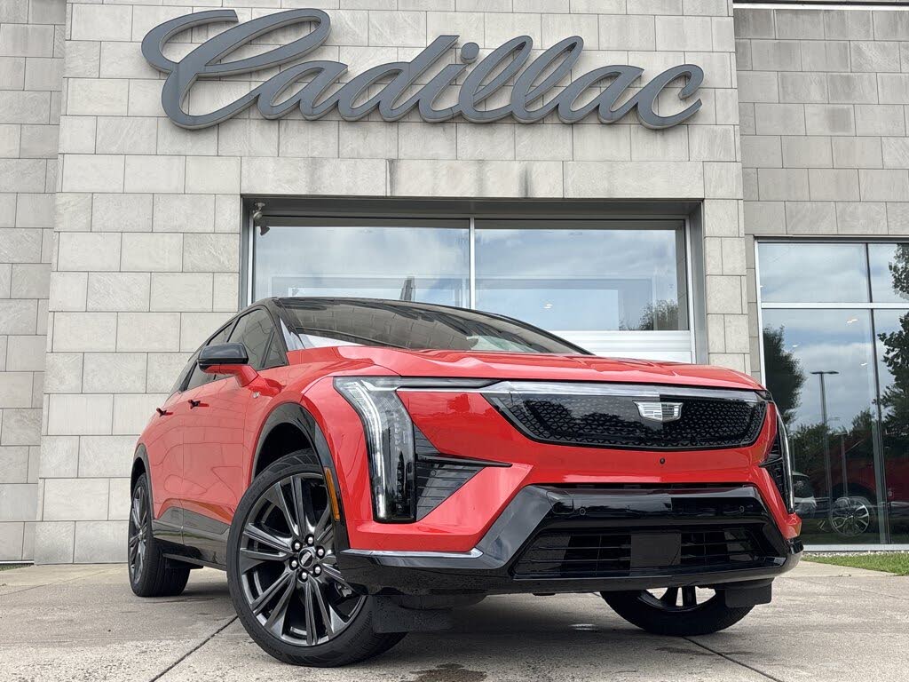 2025 Cadillac OPTIQ Sport 2 AWD