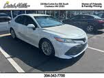 Toyota Camry Hybrid XLE FWD