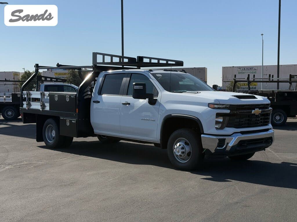 2024 Chevrolet Silverado 3500HD Chassis Work Truck Crew Cab RWD