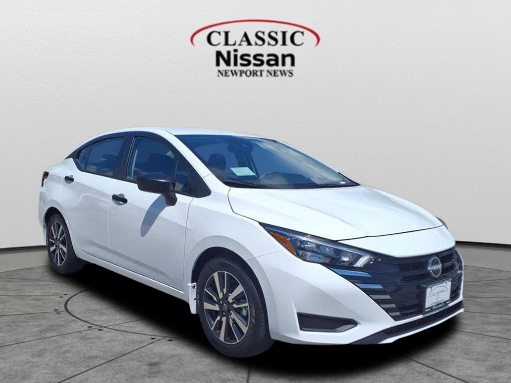 2025 Nissan Versa S FWD