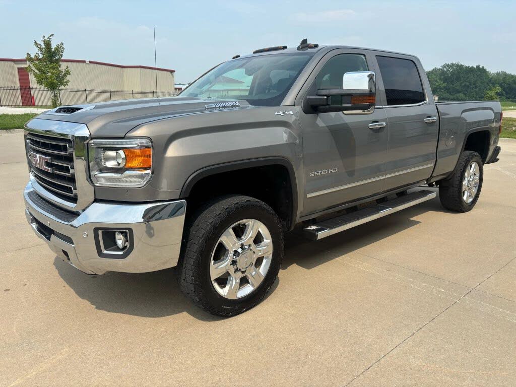 2017 GMC Sierra 2500HD SLT Crew Cab SB 4WD