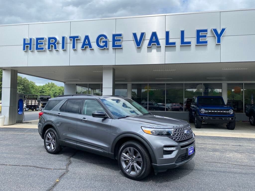2022 Ford Explorer XLT AWD
