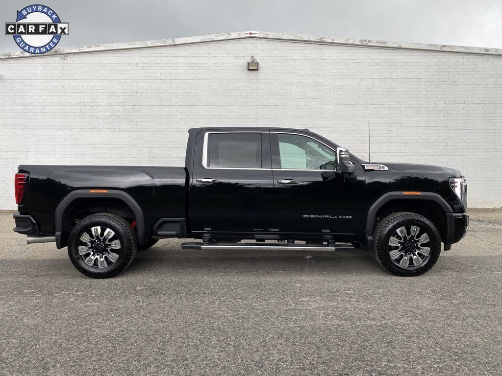 2024 GMC Sierra 2500HD Denali Crew Cab 4WD
