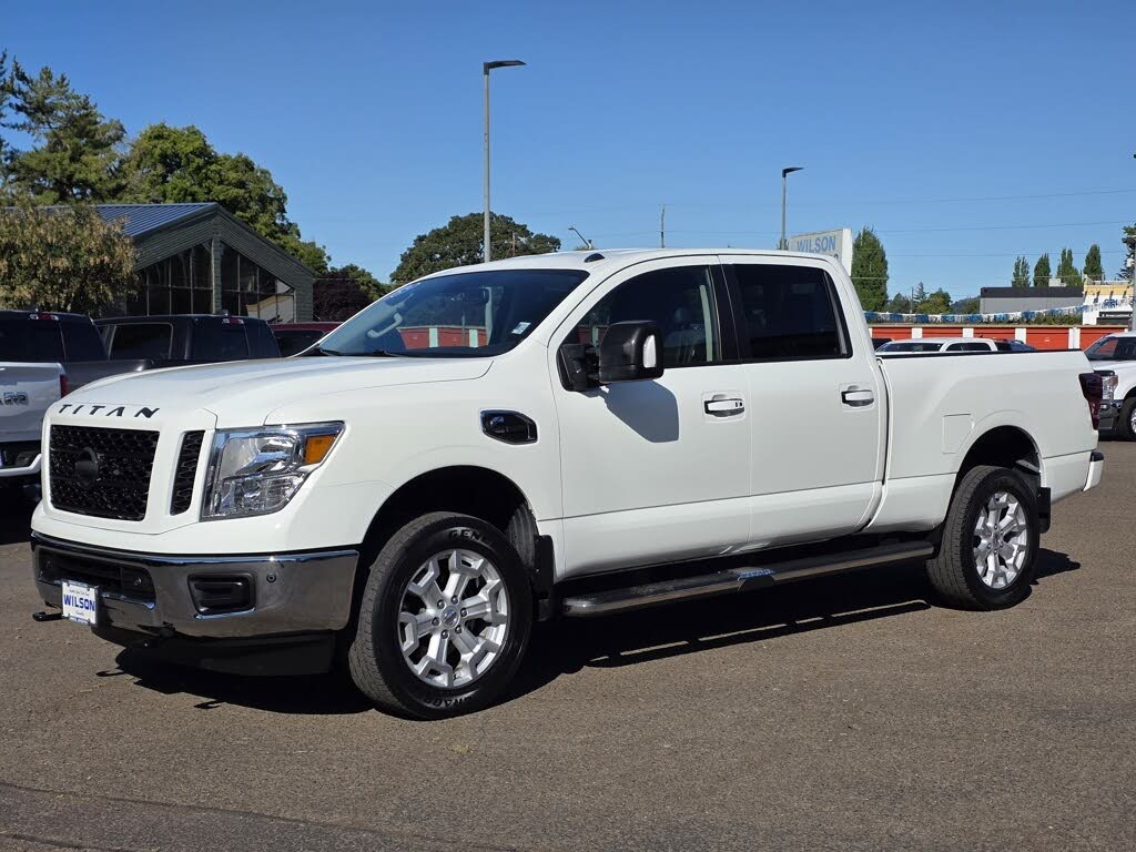 2019 Nissan Titan