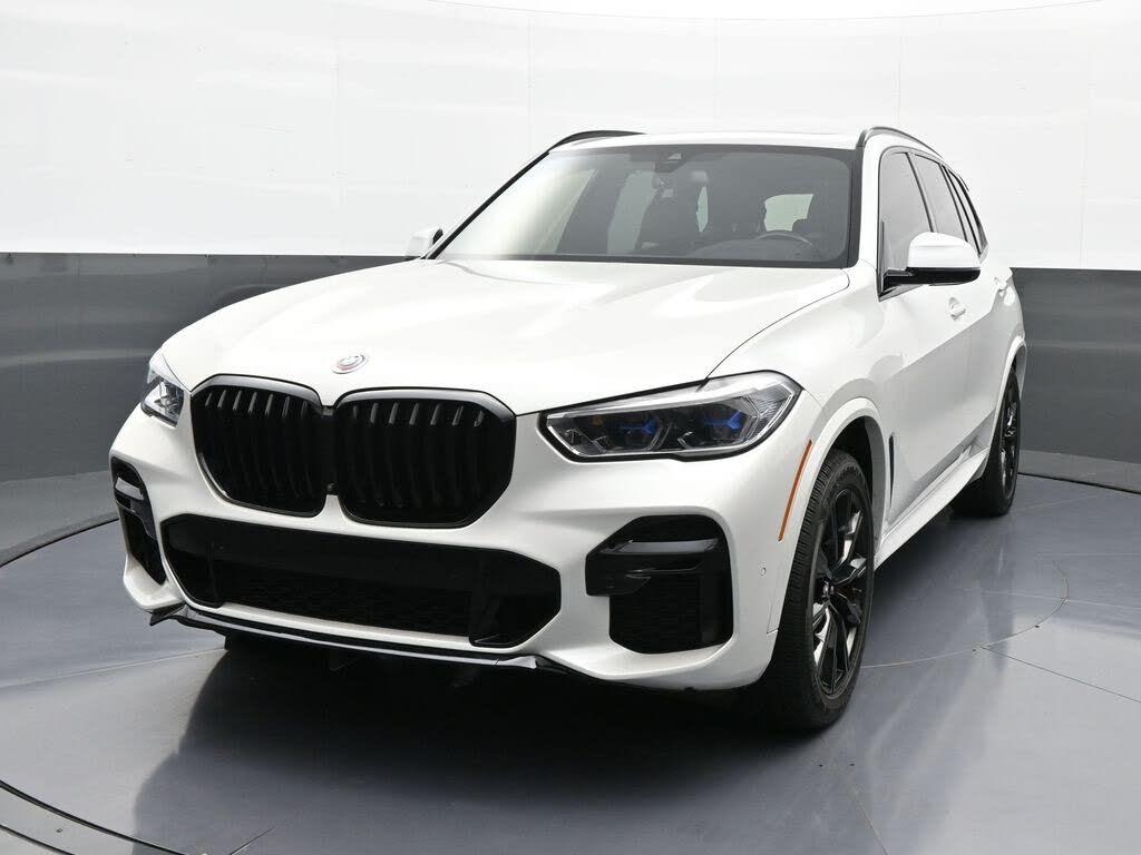 2022 BMW X5 M50i xDrive AWD