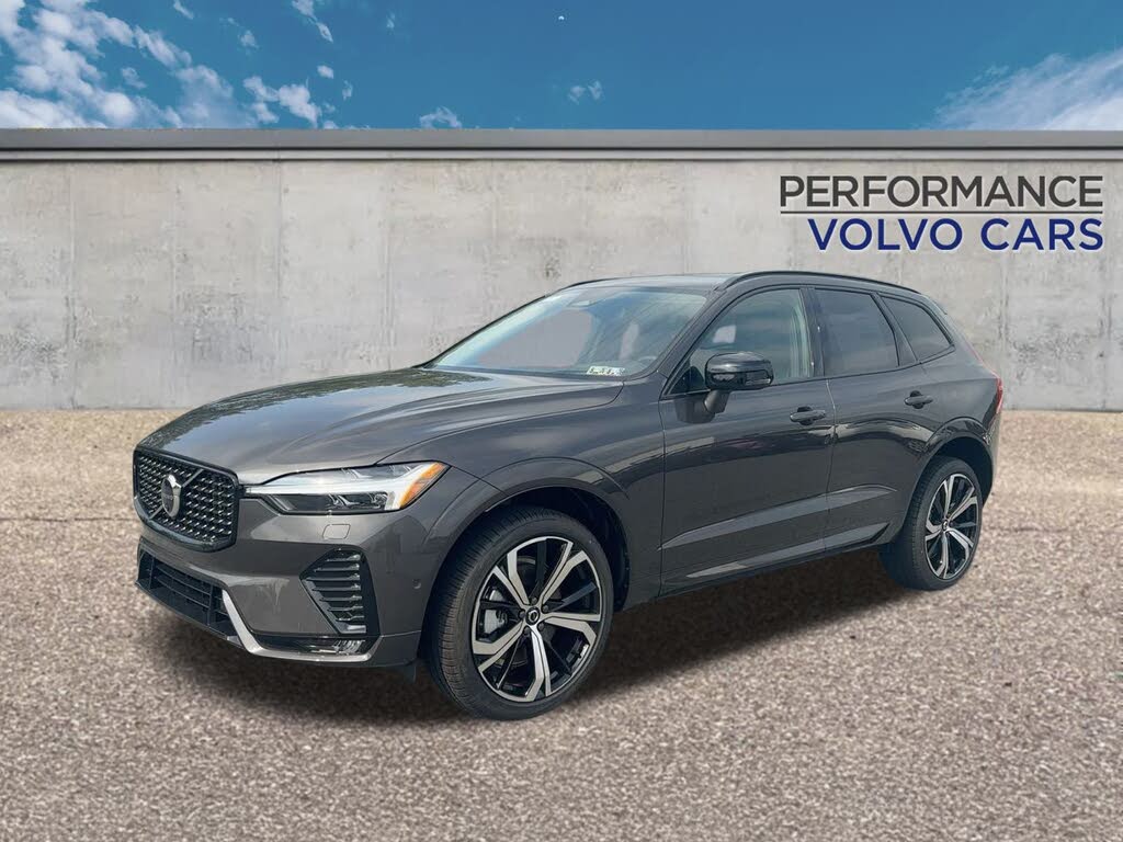 2025 Volvo XC60 B5 Ultra Dark Theme AWD