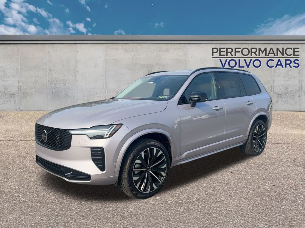 2026 Volvo XC90 B6 Ultra Dark 6-Passenger AWD