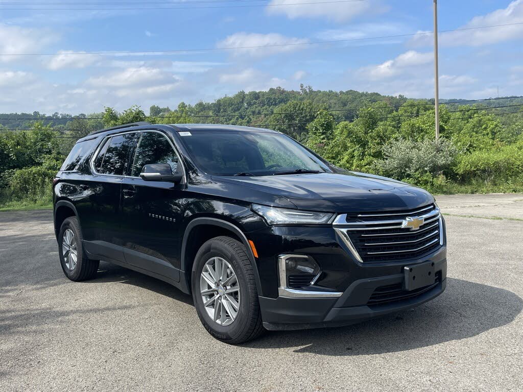 2023 Chevrolet Traverse LT Cloth AWD