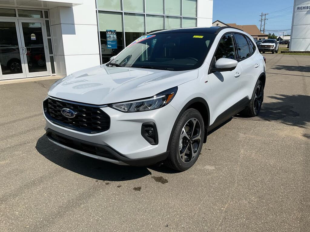 2025 Ford Escape ST-Line Select AWD