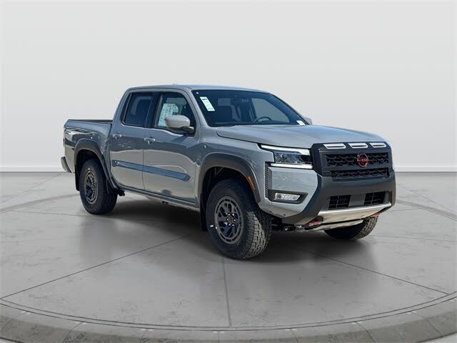 2025 Nissan Frontier PRO-4X Crew Cab 4WD