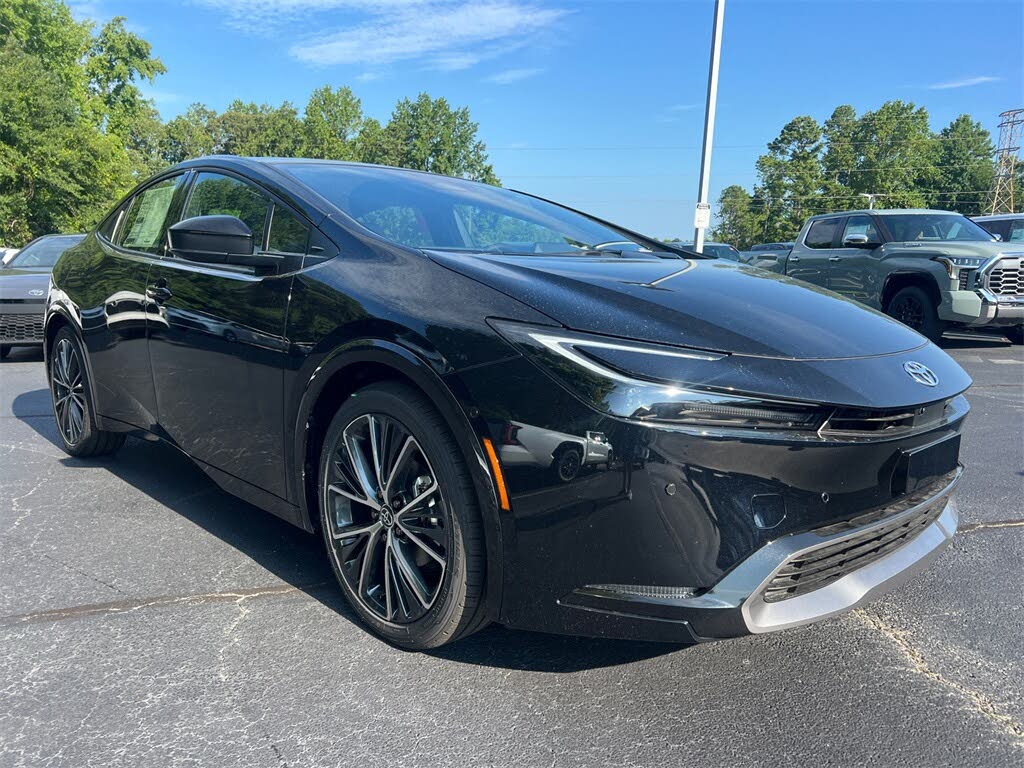 2025 Toyota Prius Limited FWD