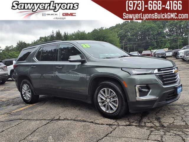 2023 Chevrolet Traverse LT Leather AWD