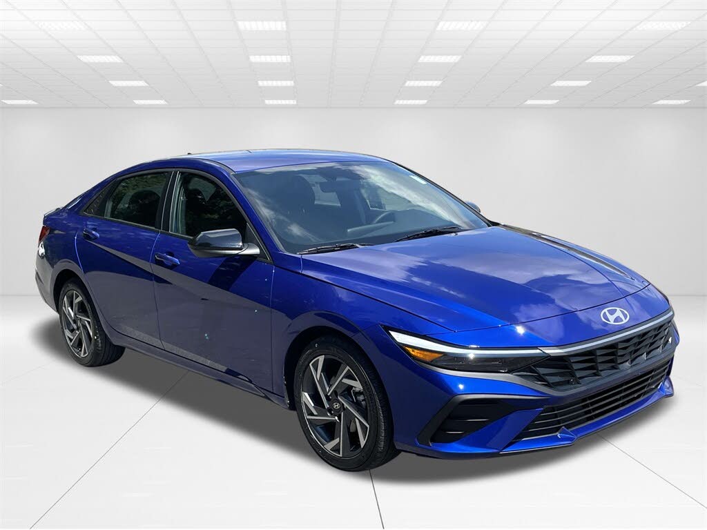 2025 Hyundai Elantra SEL Sport FWD