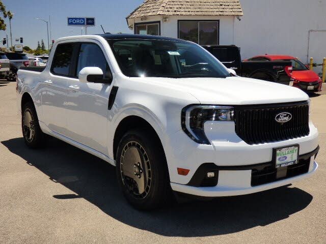 2025 Ford Maverick Lobo SuperCrew AWD