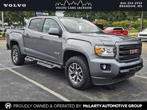 GMC Canyon All Terrain Crew Cab 4WD with Cloth
