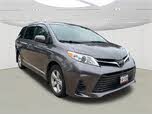 Toyota Sienna LE 7-Passenger FWD with Auto-Access Seat