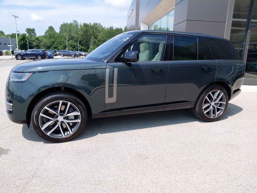 2025 Land Rover Range Rover P530 SE AWD