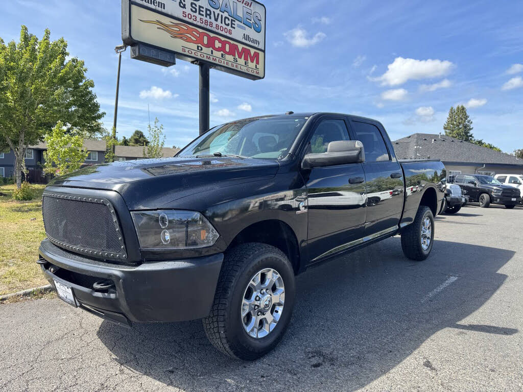 2013 RAM 2500 Tradesman Crew Cab 4WD