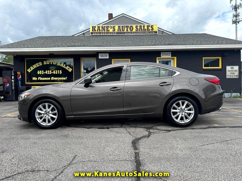 2017 Mazda MAZDA6 Sport Sedan FWD