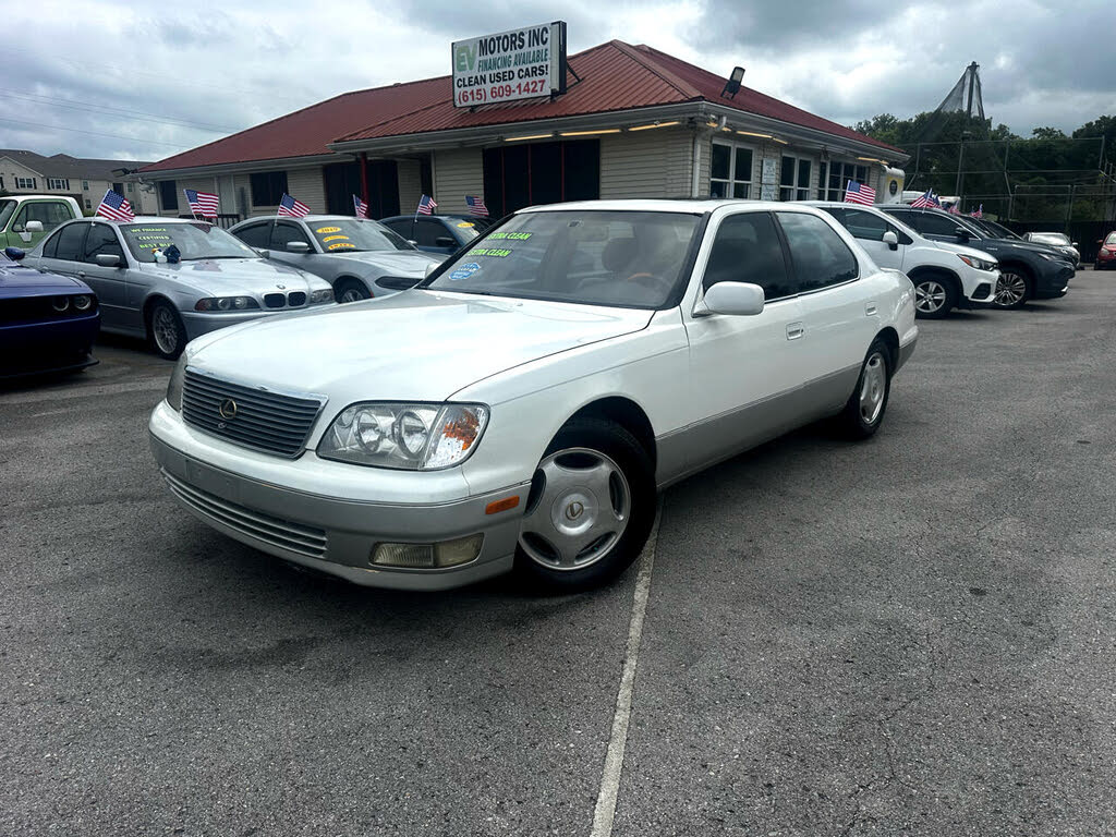 1999 Lexus LS 400 RWD