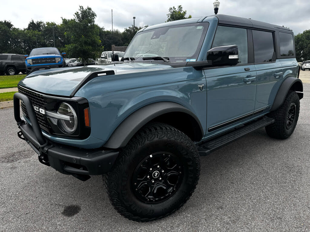 2021 Ford Bronco First Edition Advanced 4-Door 4WD