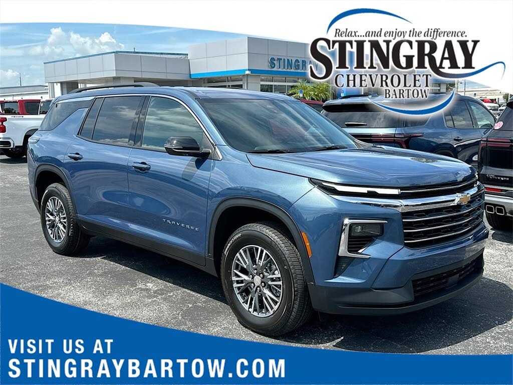 2026 Chevrolet Traverse LT FWD