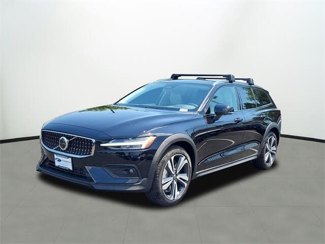 2026 Volvo V60 Cross Country B5 Plus AWD