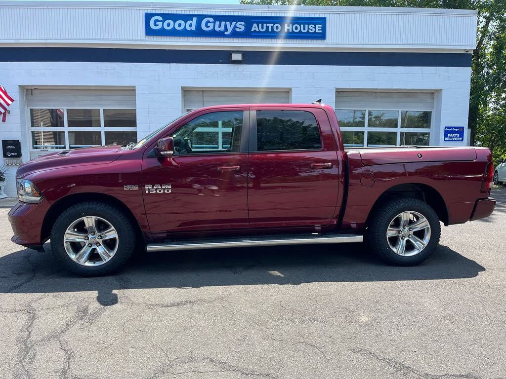 2017 RAM 1500 Sport Crew Cab 4WD