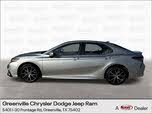 Toyota Camry SE FWD