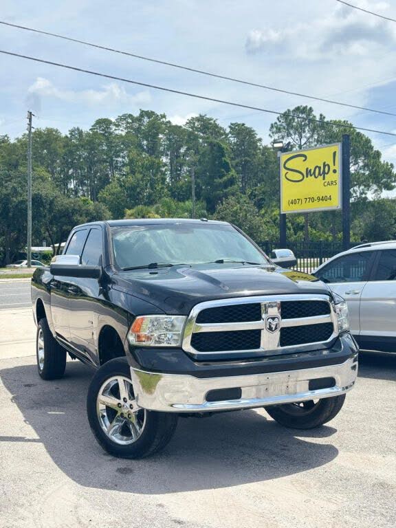 2019 RAM 1500 Classic SLT Crew Cab 4WD